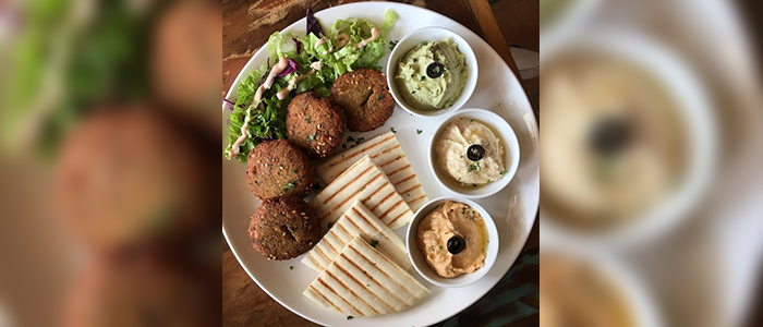 Maya's Mezze Platter 